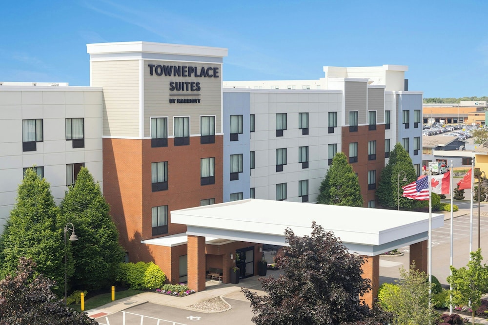 TOWNEPLACE SUITES BUFFALO AIRPORT 2/50