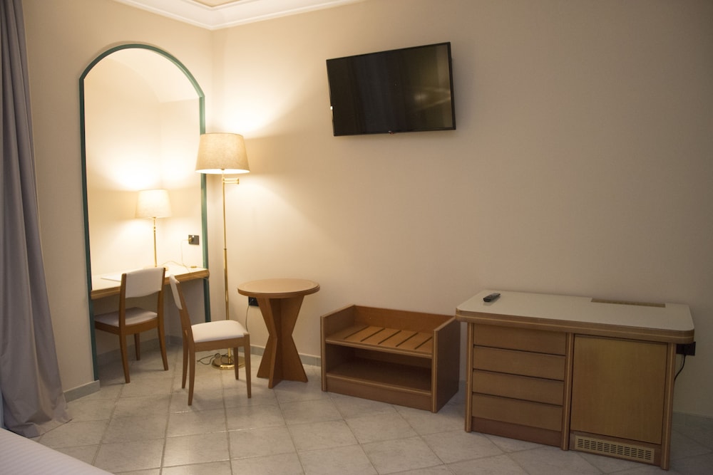 Hotel Commercio 37/49