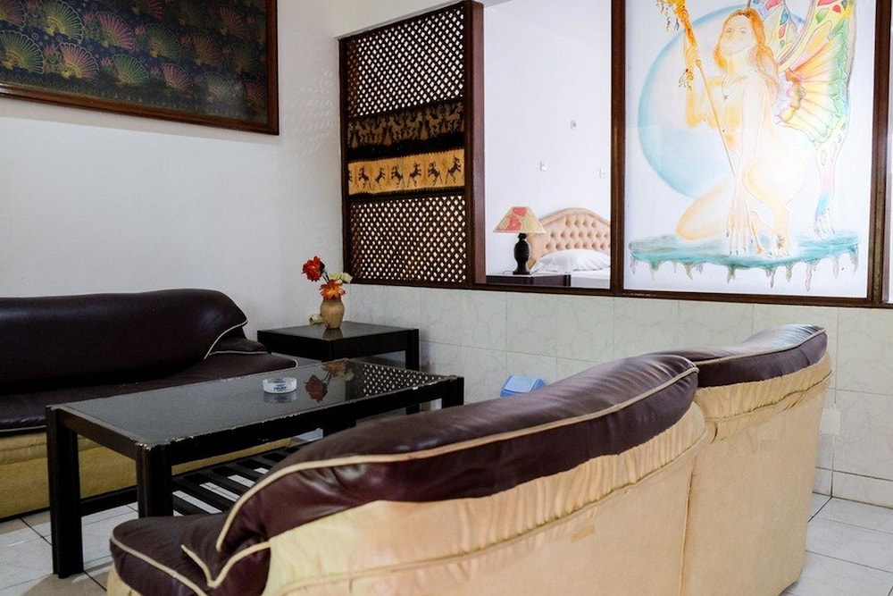 Reddoorz Plus Near Jalan Baru Bogor 24/32