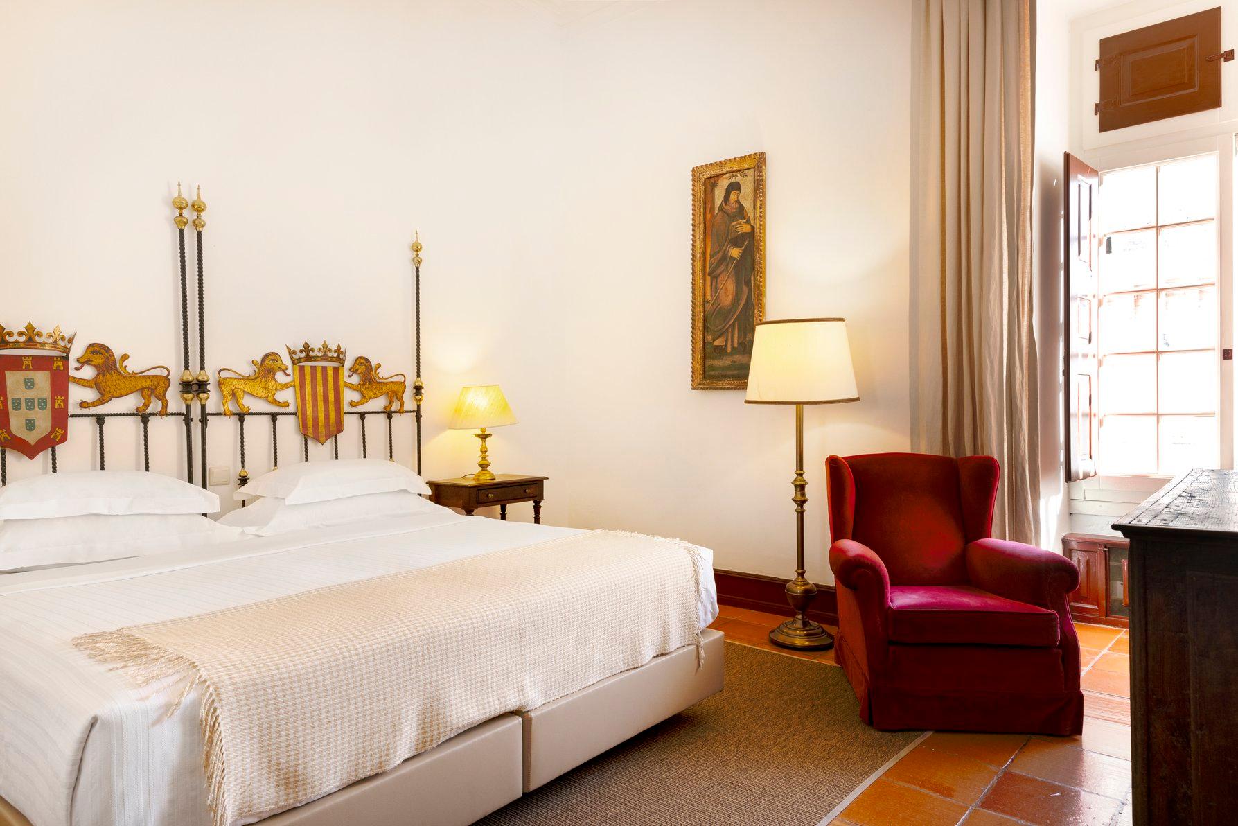Superior Room (1/2 Pax)