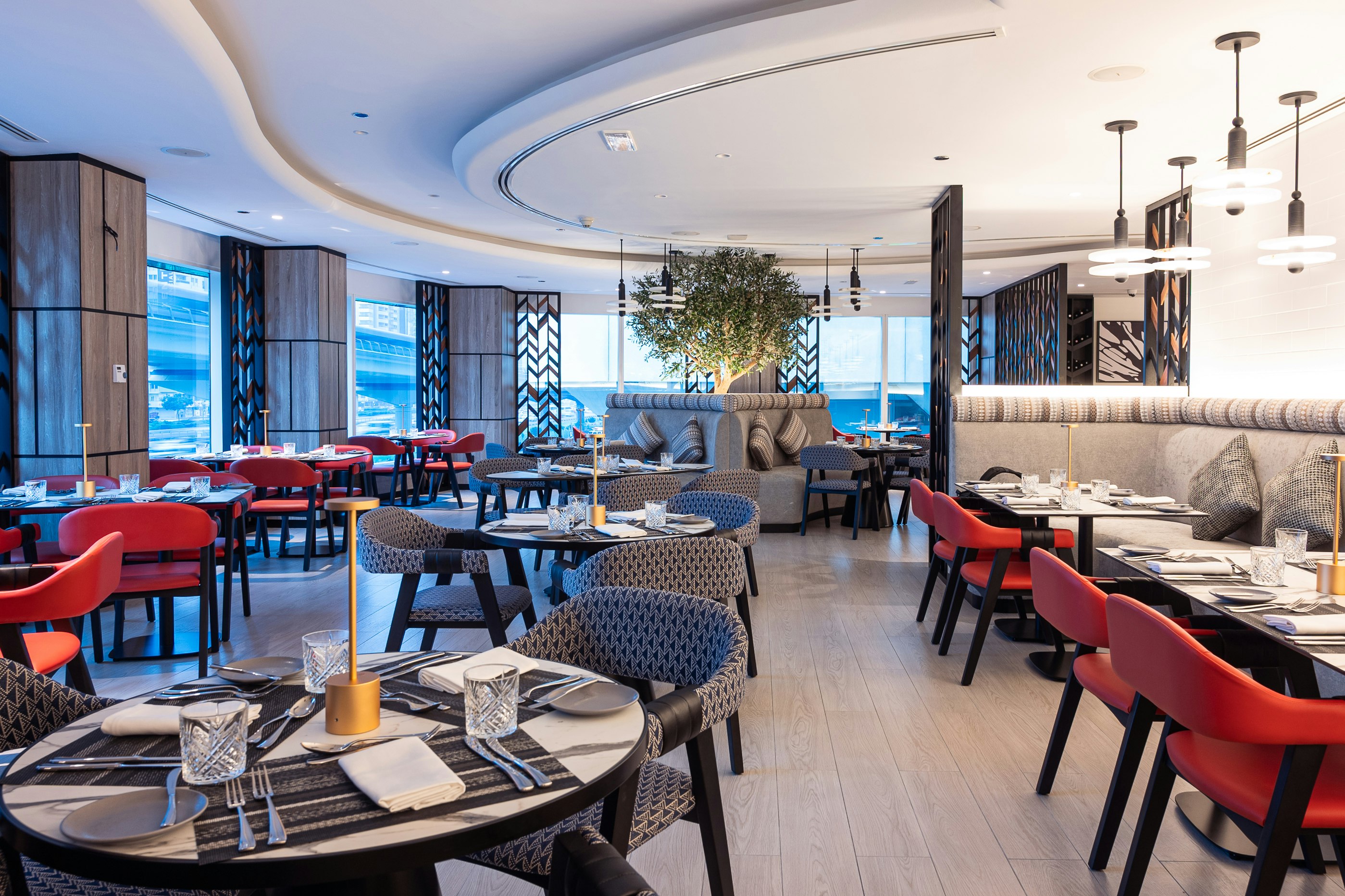 restaurant cafeteria
