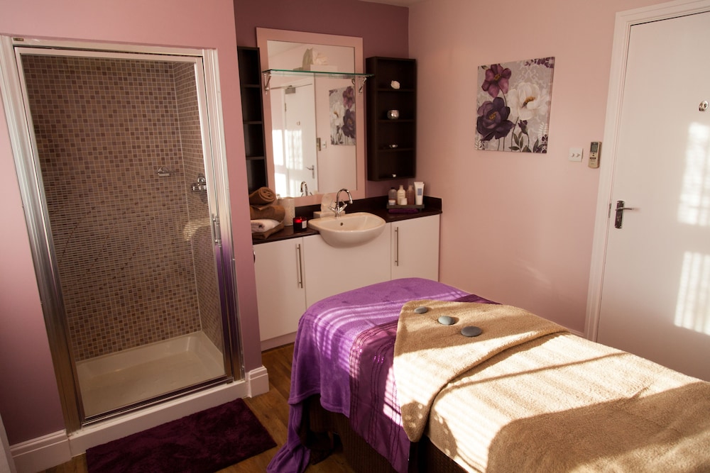 Mercure Sheffield Kenwood Hall & Spa 22/50