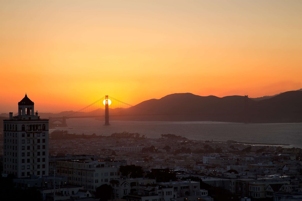 Fairmont San Francisco 44/48