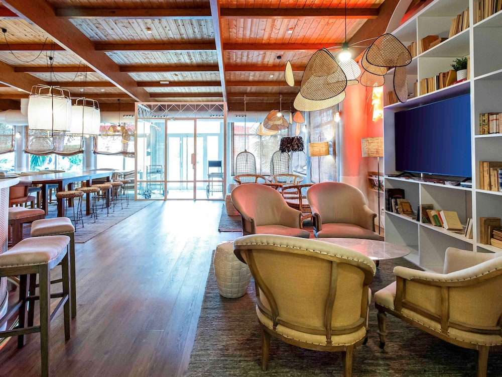 IBIS VALENCIA ALFAFAR 39/73
