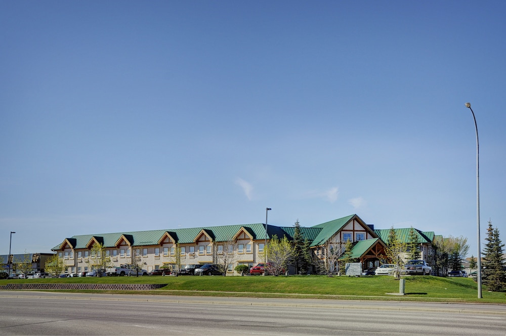 Lakeview Inn & Suites 56/60