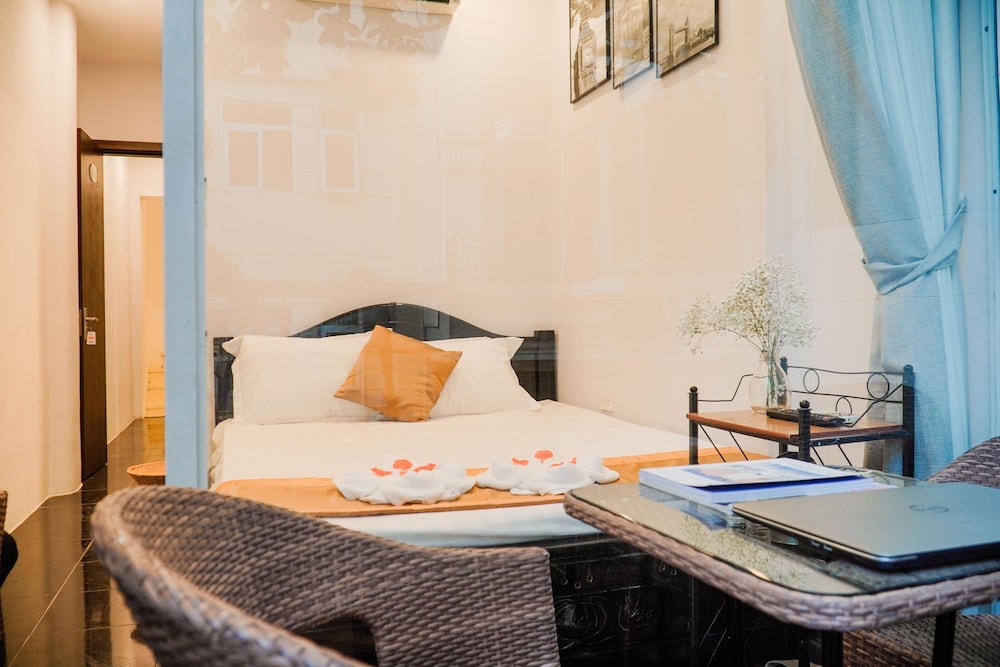 Hanoi Lotus Hostel 52/69