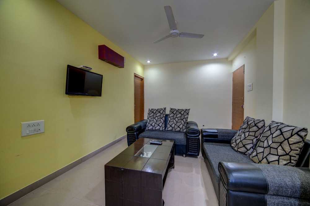 FALCONS NEST MADHAPUR 6/17