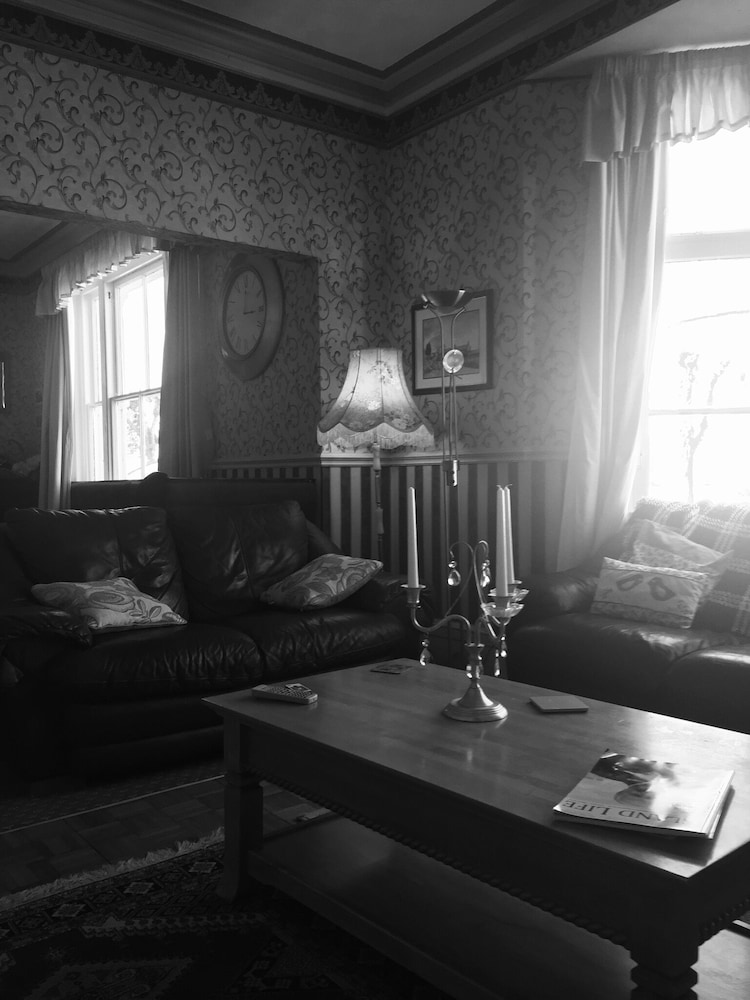 The Fernside 27/28