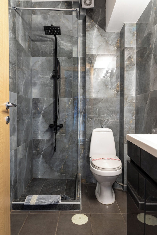 Limani Comfort Rooms 48/49