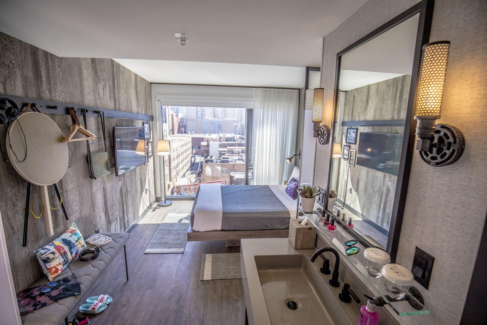 Room, Double Bed, Accessible
