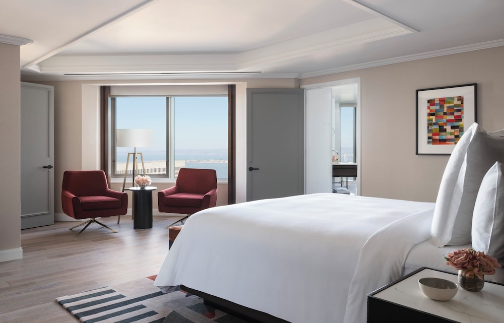 Four Seasons Hotel San Francisco at Embarcadero 14/50