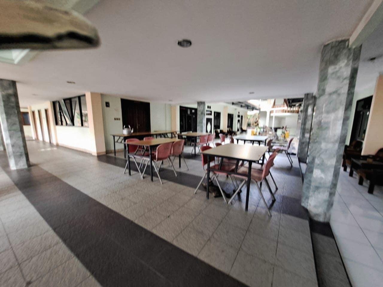 Capital O 94108 Hotel Abadi 14/15