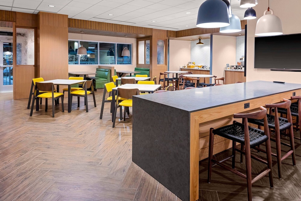 Hotel Fairfield Inn And Suites By Marriott Memphis Collierville 22/31