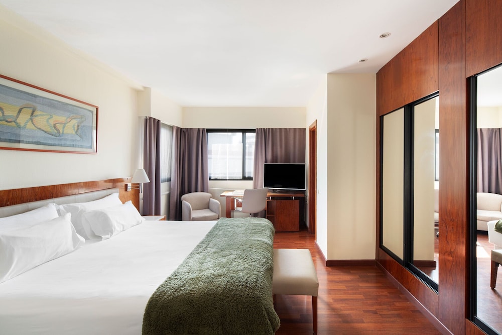 Nh Barcelona Entenza Hotel 7/47