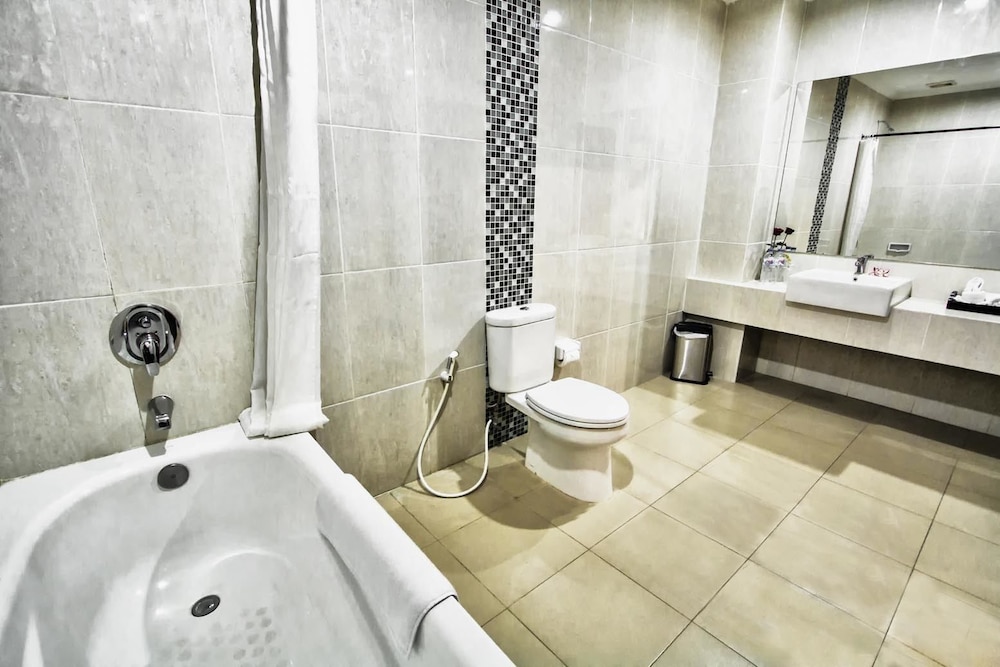 Hotel Montana Dua Malang 44/50