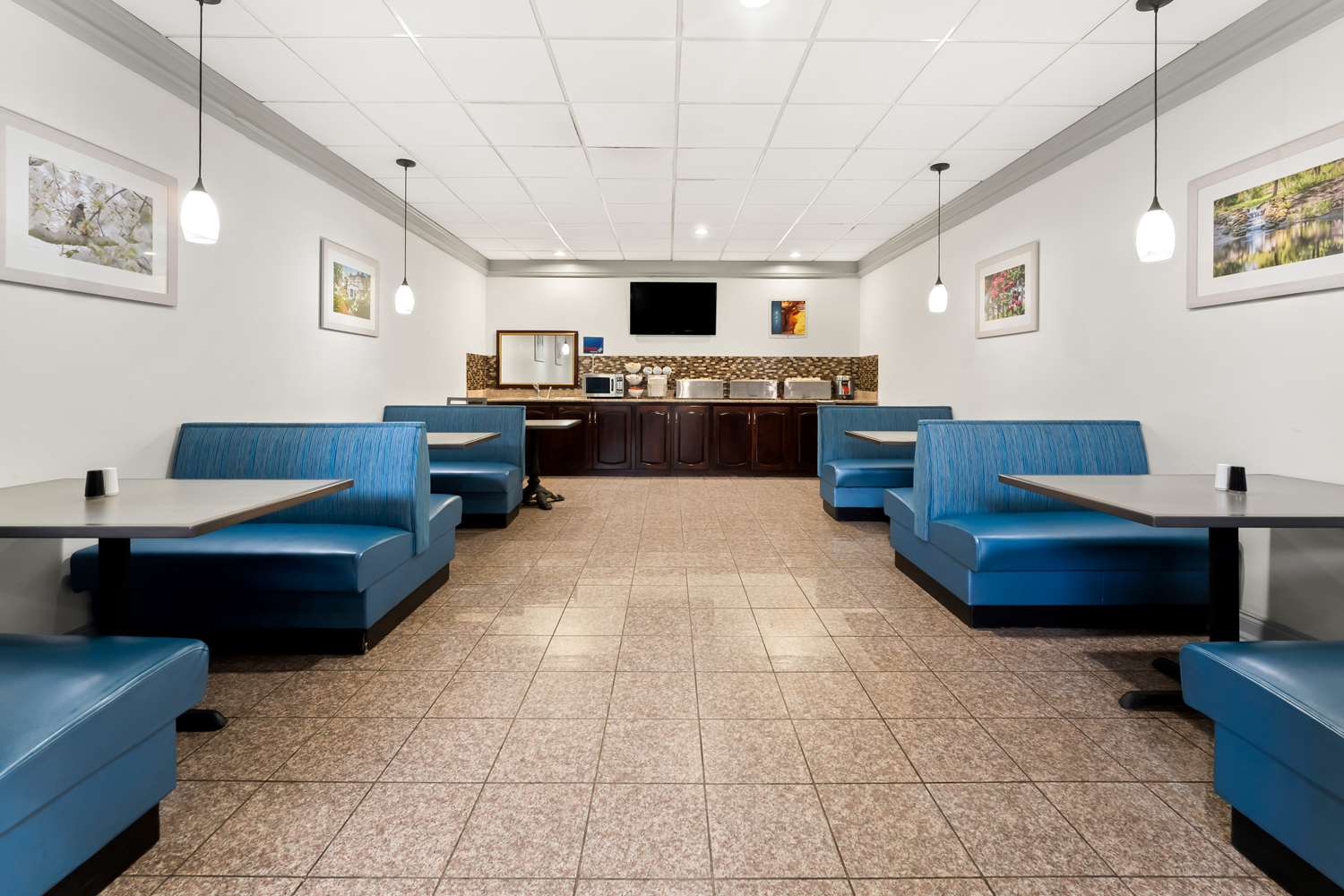 Best Western Riverside Inn 6/14