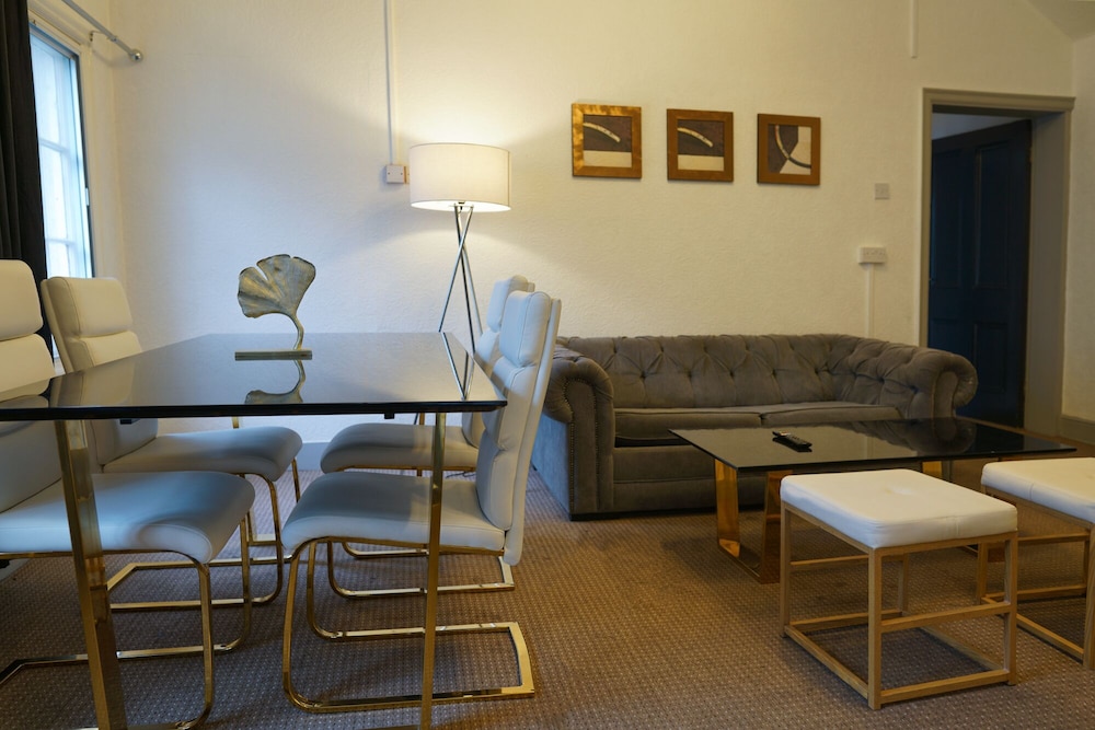 Comfort Royal Kettering 30/47
