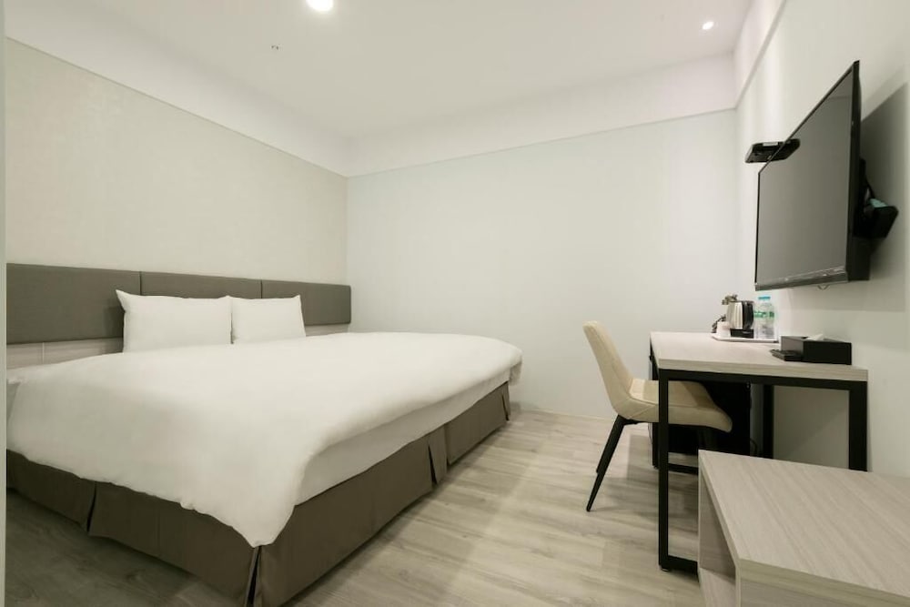 Fengjia JinRui Hotel 17/38