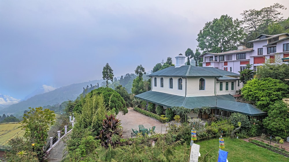 Sterling Park Kalimpong 42/50