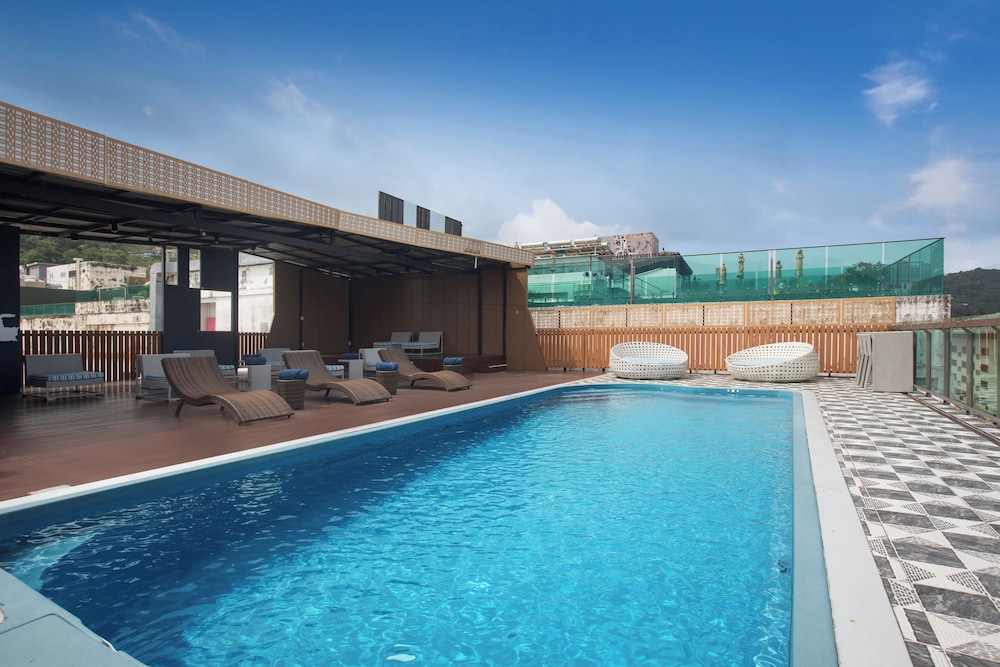 Aspira Central Patong 55/60