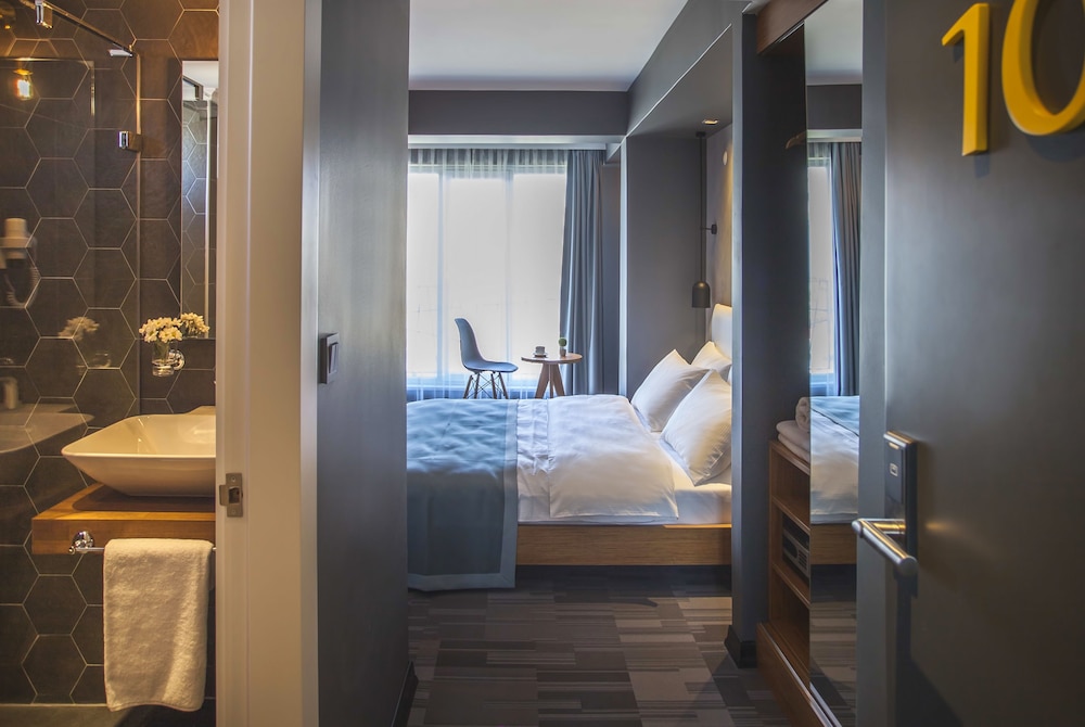 Hotel Cura 50/50