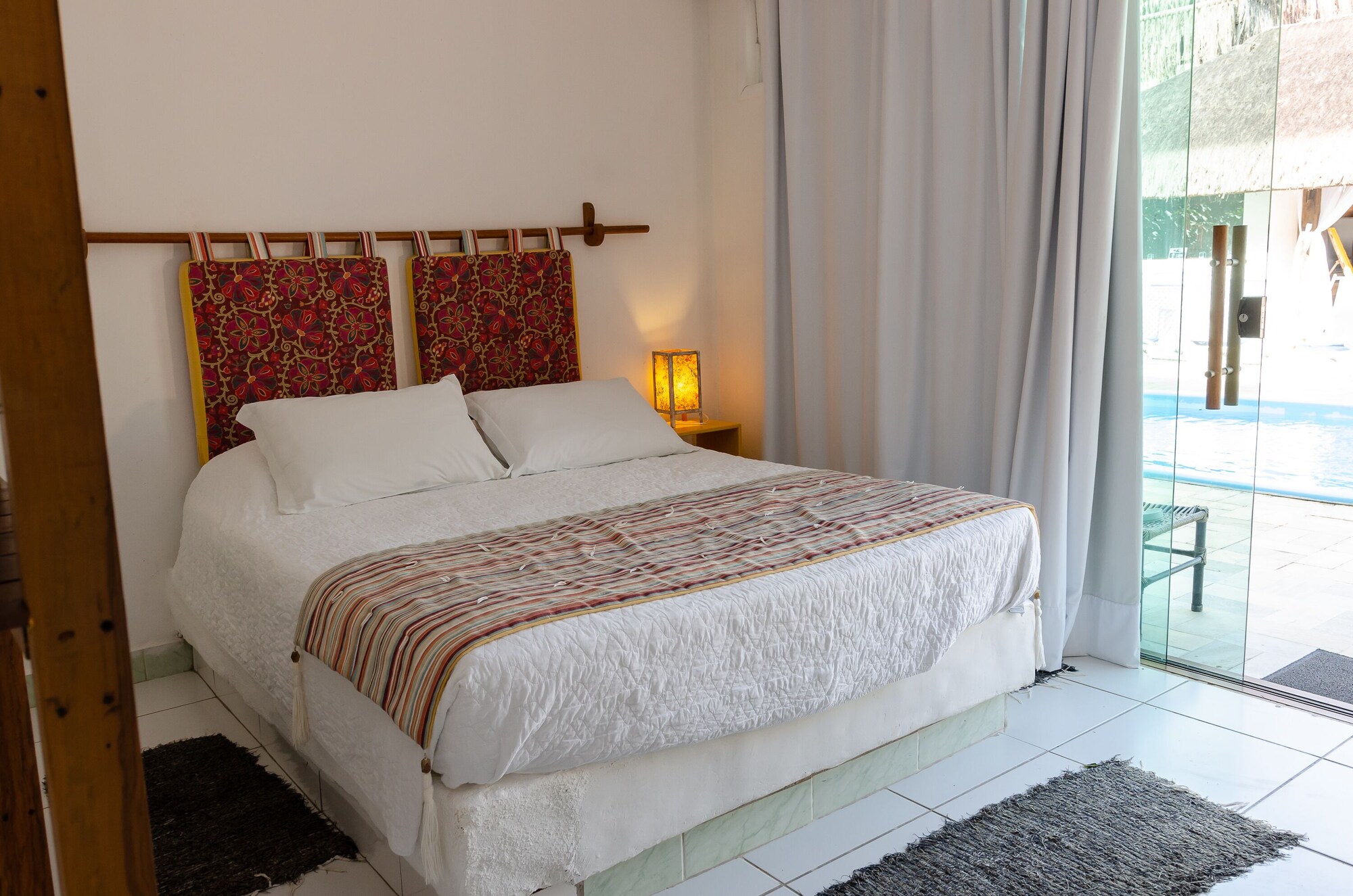 STANDARD, DOUBLE BED