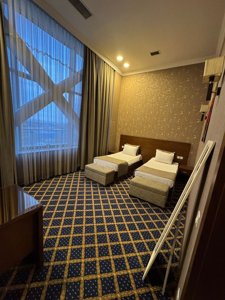 Innab Inn 23/53