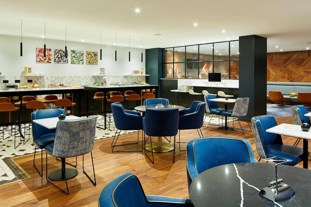 London Heathrow Marriott Hotel 43/66