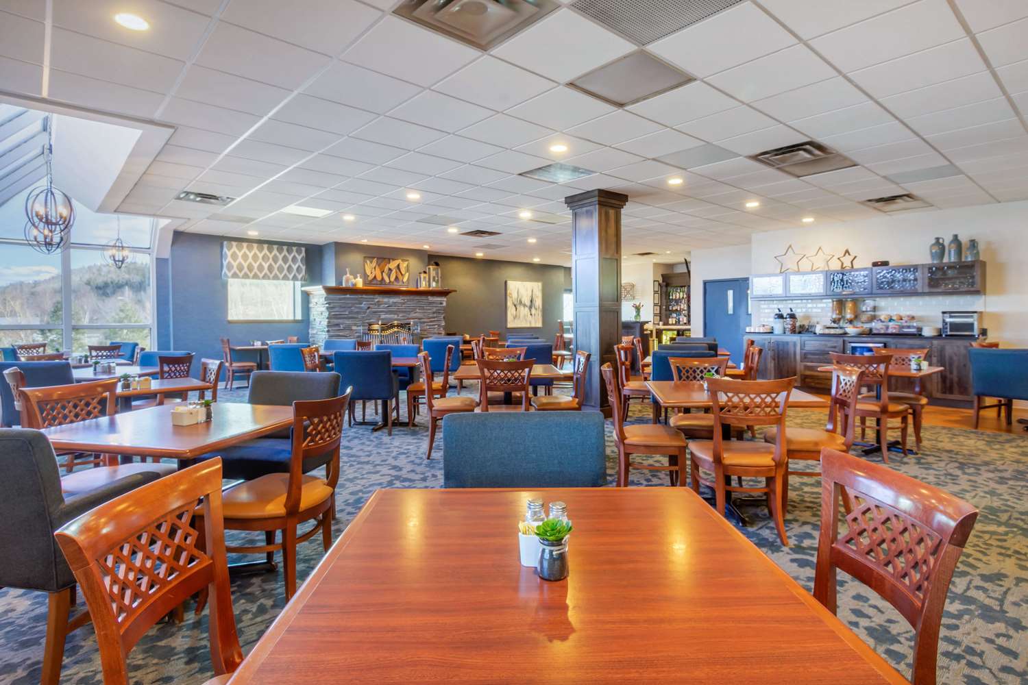 Quality Hotel Clarenville 13/21