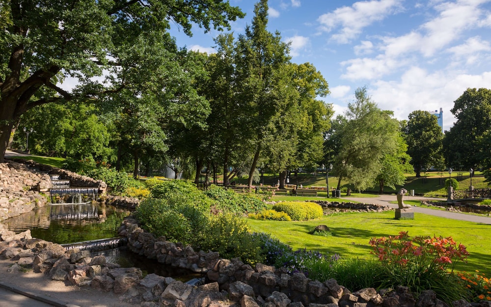 Radisson Hotel Old Town Rigae 68/73