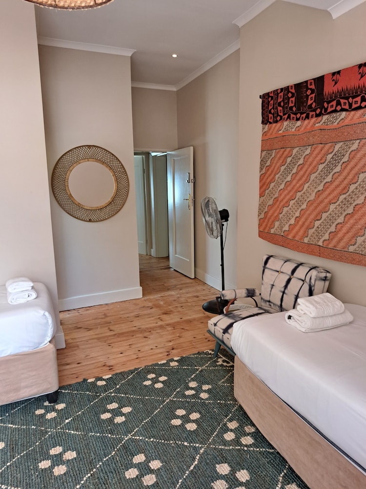 Female Dorm, Female Only، The B.I.G Backpackers 3/3