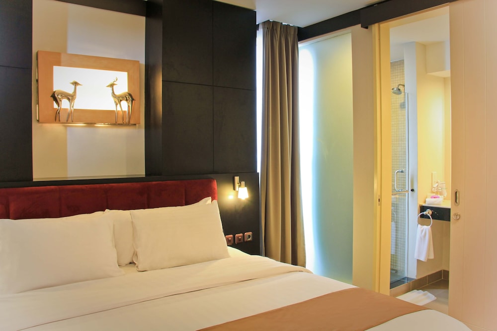 Aston Bogor Hotel & Resort 23/90
