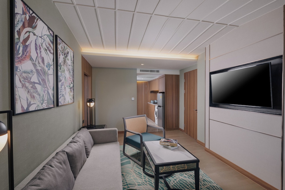 Nysa Bangkok Sukhumvit 11 by Kingston Hotels 30/50
