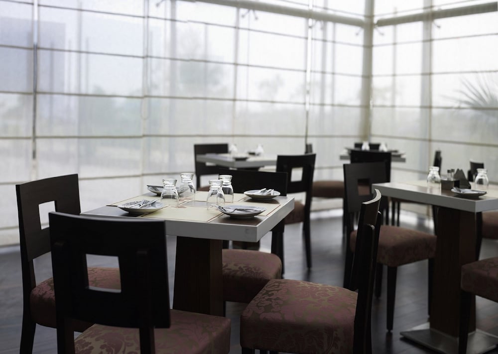 Sayaji Hotel 41/52