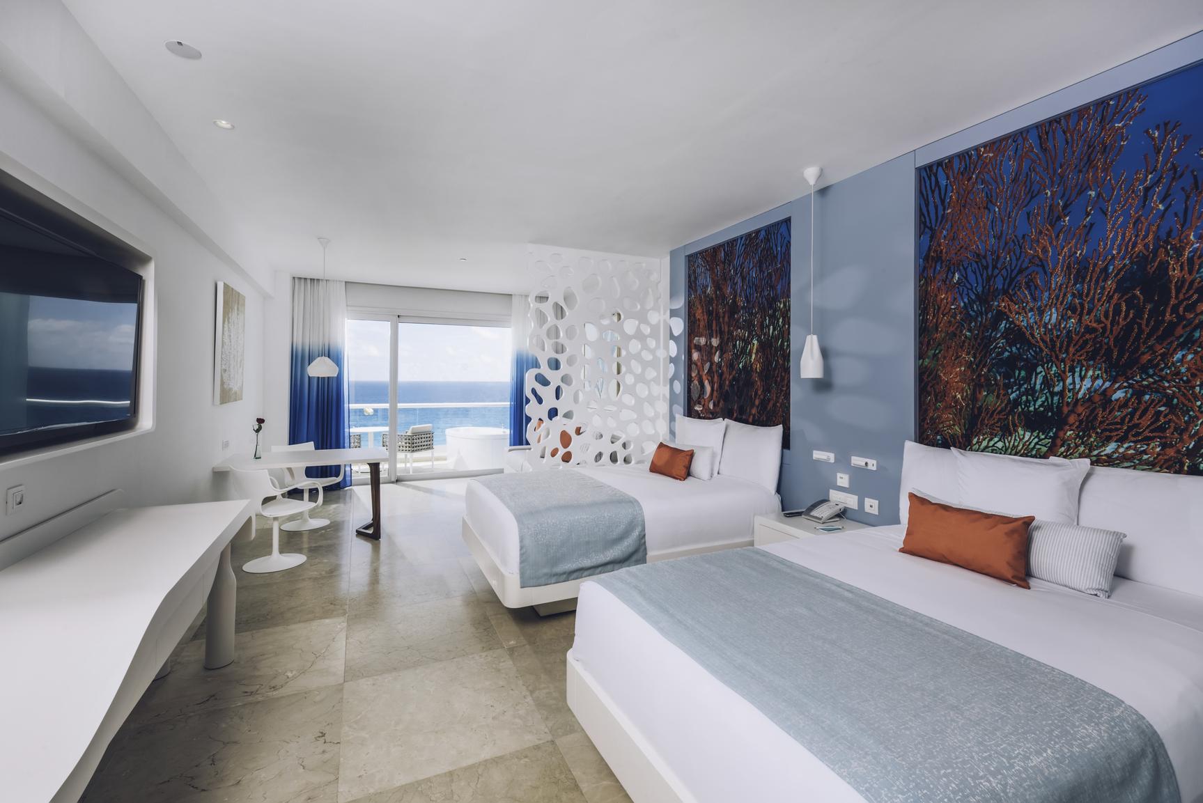 Junior Suite, Ocean Front, Balcony or Terrace