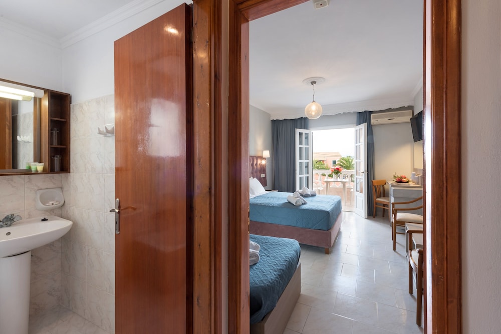 Alkyon Hotel Corfu 48/50