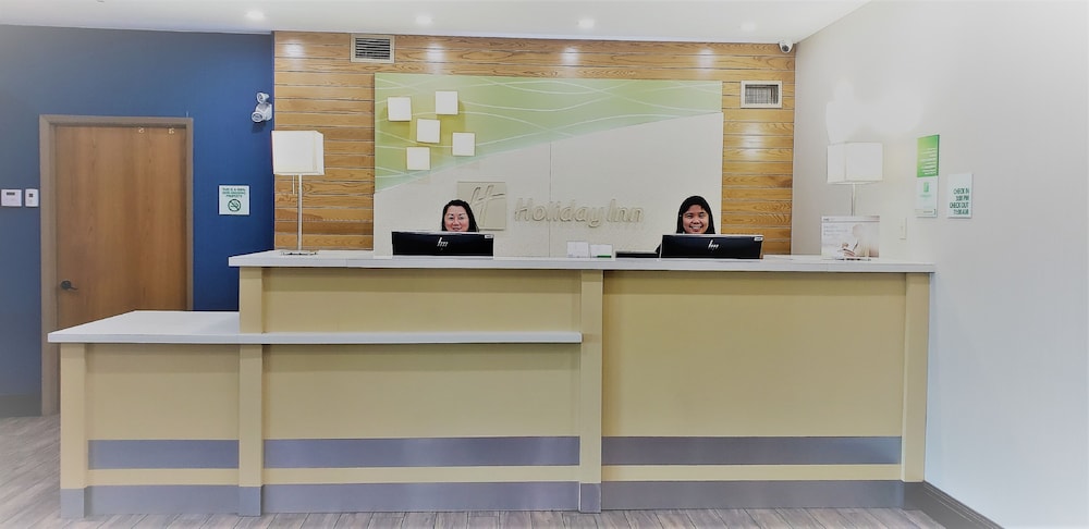 Holiday Inn Suites Regina 6/62