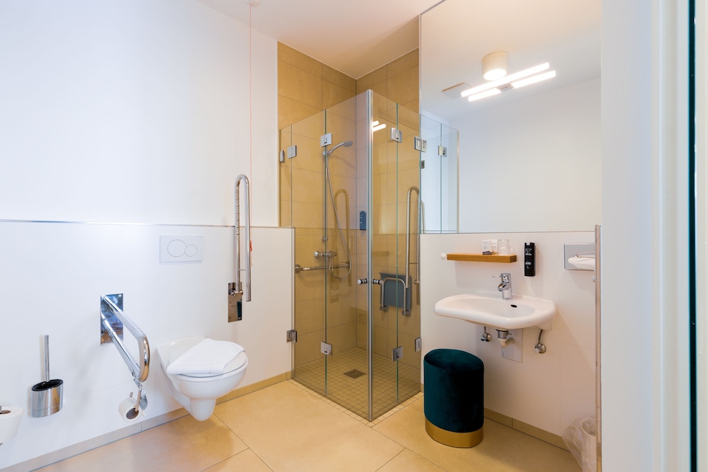 Mk Hotel Munchen Max-Weber-Platz 69/70