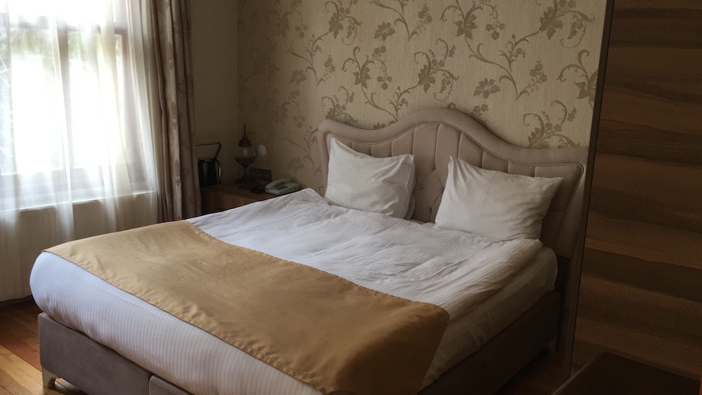 Nuray Hotel 12/54
