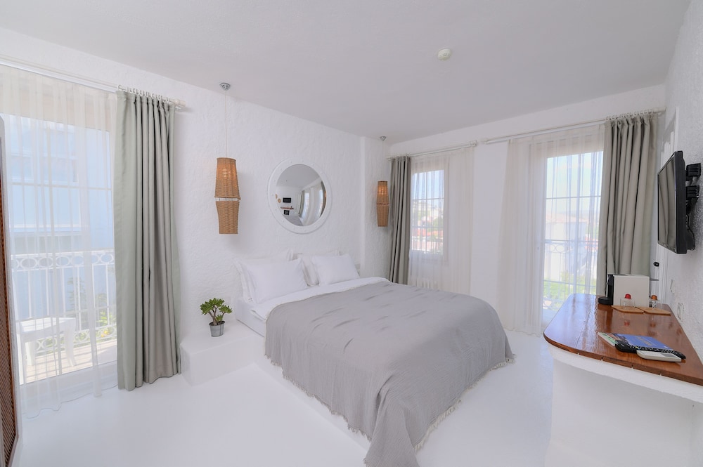 Peremere Alacati Hotel 19/50
