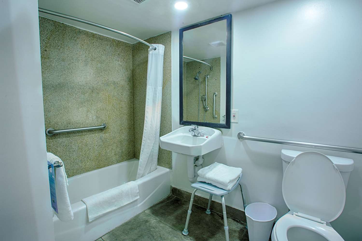 Travelodge by Wyndham Phoenix Downtown 46/47