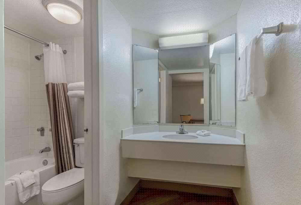 La Quinta Inn San Antonio I 35 N At Rittiman Road 23/46