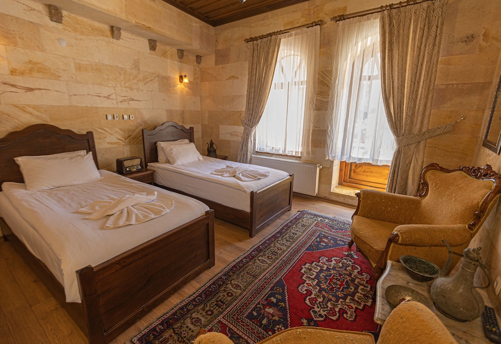 AKUZUN HOTEL 22/65