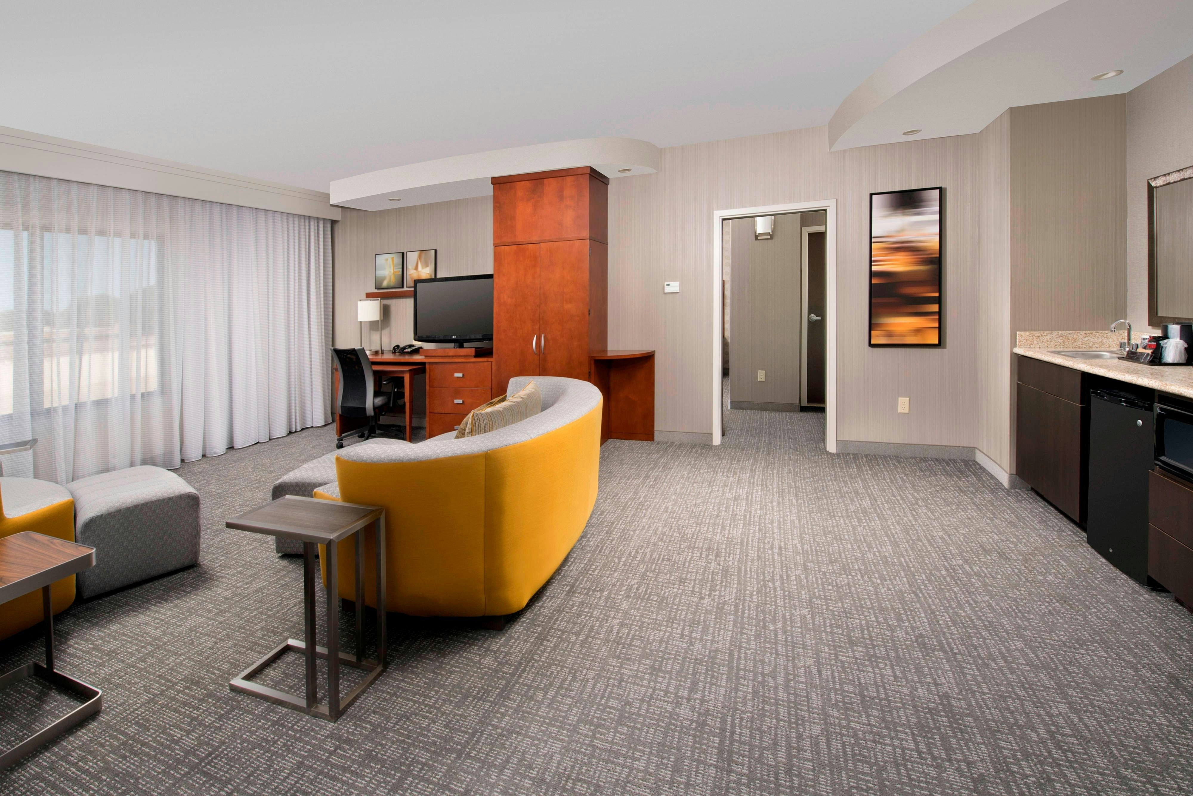 Courtyard by Marriott Tyler 11/22