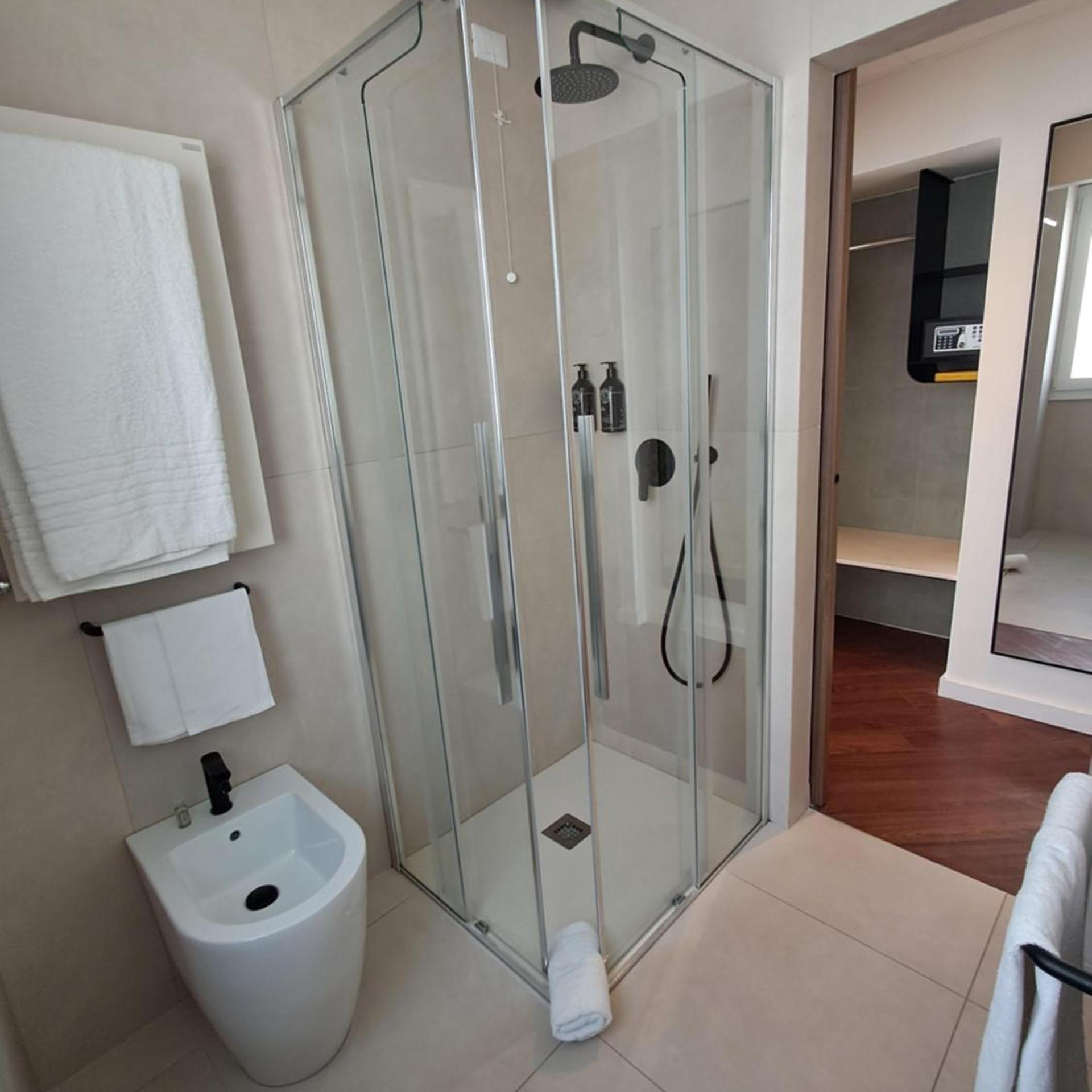 French, Standard, Single، Hotel Delfino Taranto 7/7