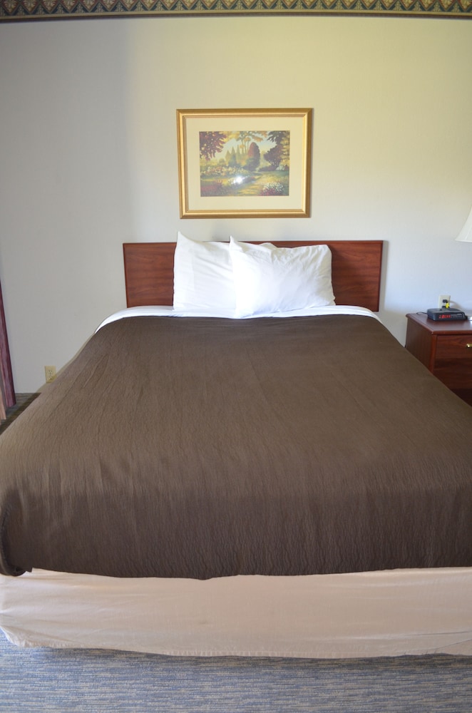 Columbia River Hotel, Ascend Hotel Collection 18/76