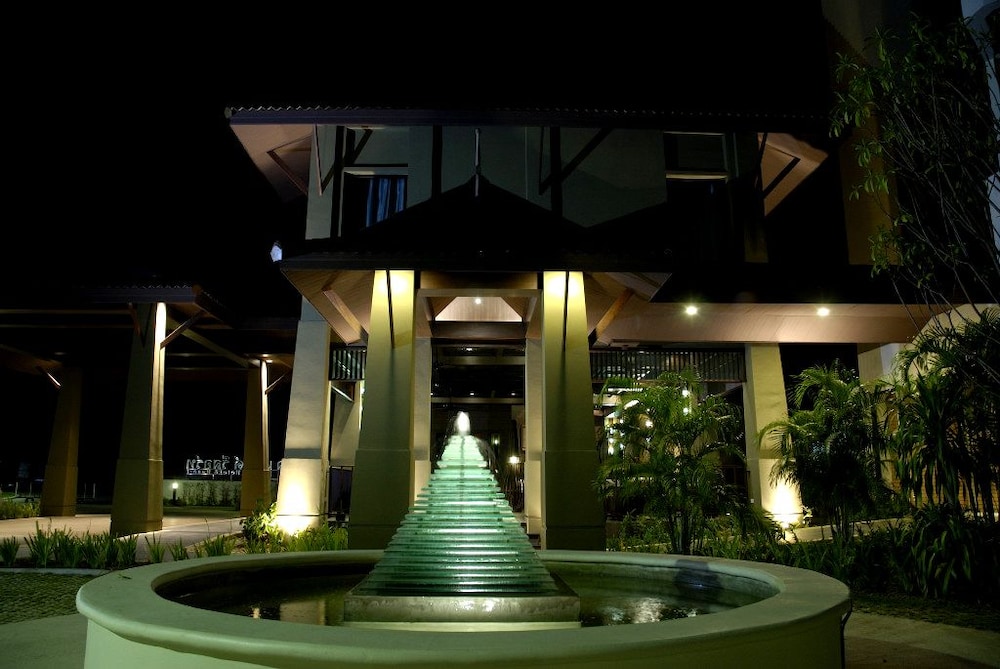 Kuiburi Hotel and Resort 38/41