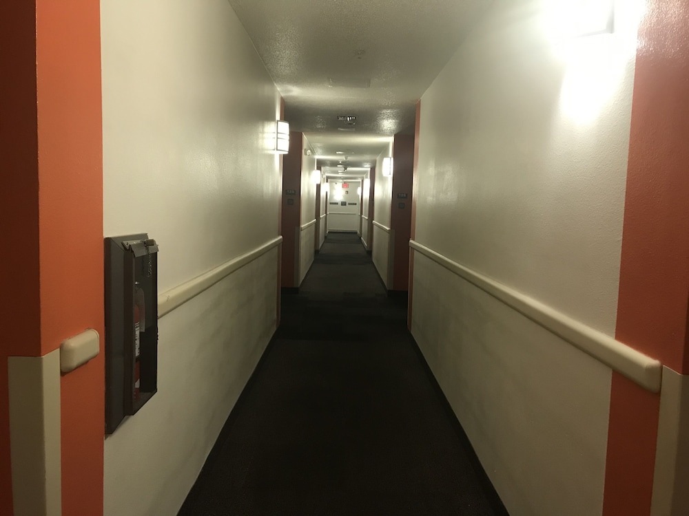 Motel6 Caseyville, IL 39/64