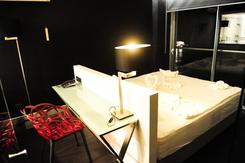 Efe Boutique Hotel 11/34