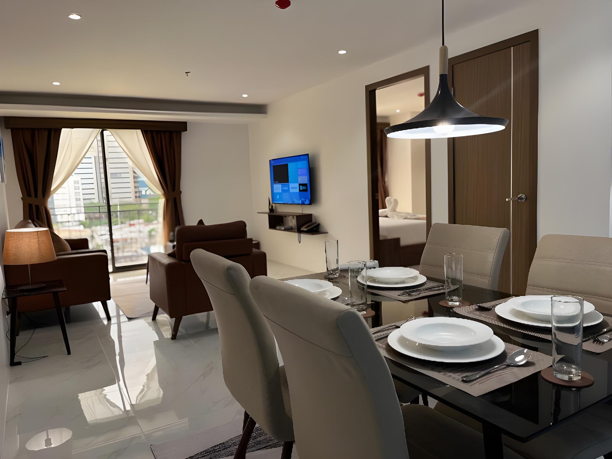 88th Avenue 43/46